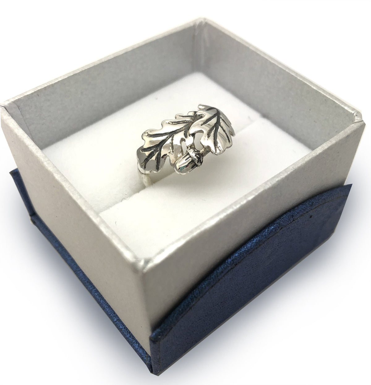 Oak leaf and acorn ring. Hallmarked silver. Perfect gift for a gardener, wildlife, nature, autumn inspired. Silver Oak tree ring.